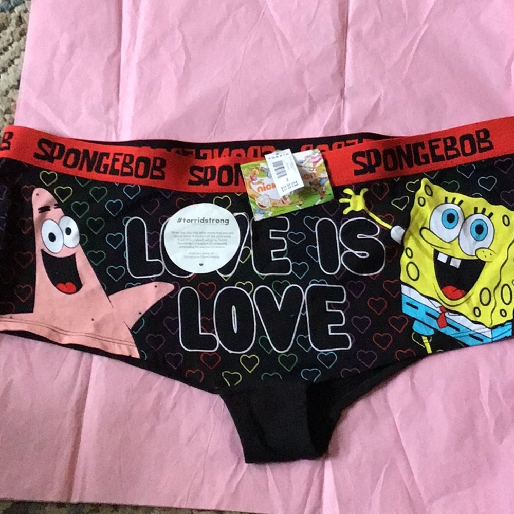 LOWEST 🌈NWT TORRID 2X or 1X SPONGE BOB RAINBOW PRIDE BOYSHORT PANTY